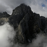 Torre del Friero desde el Argayo Congosto